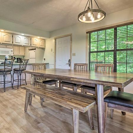 Rustic Pigeon Forge Home With Private Hot Tub! Ngoại thất bức ảnh