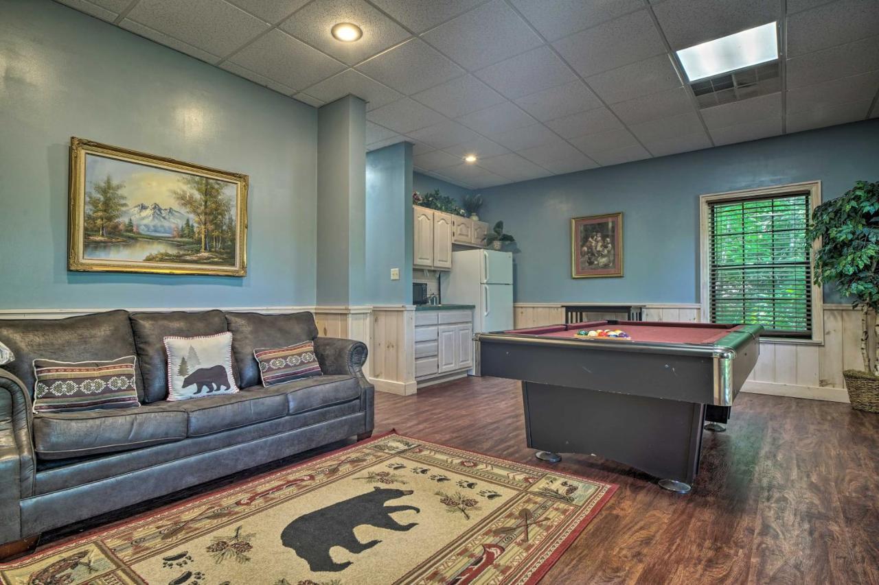Rustic Pigeon Forge Home With Private Hot Tub! Ngoại thất bức ảnh